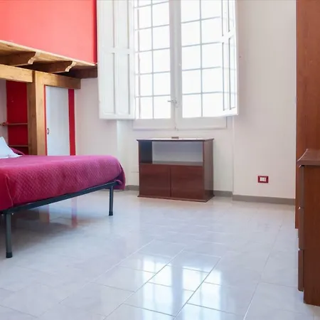Interno 9