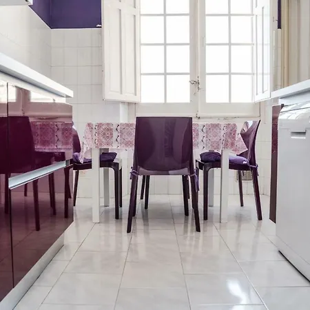 דירה Interno 9 *